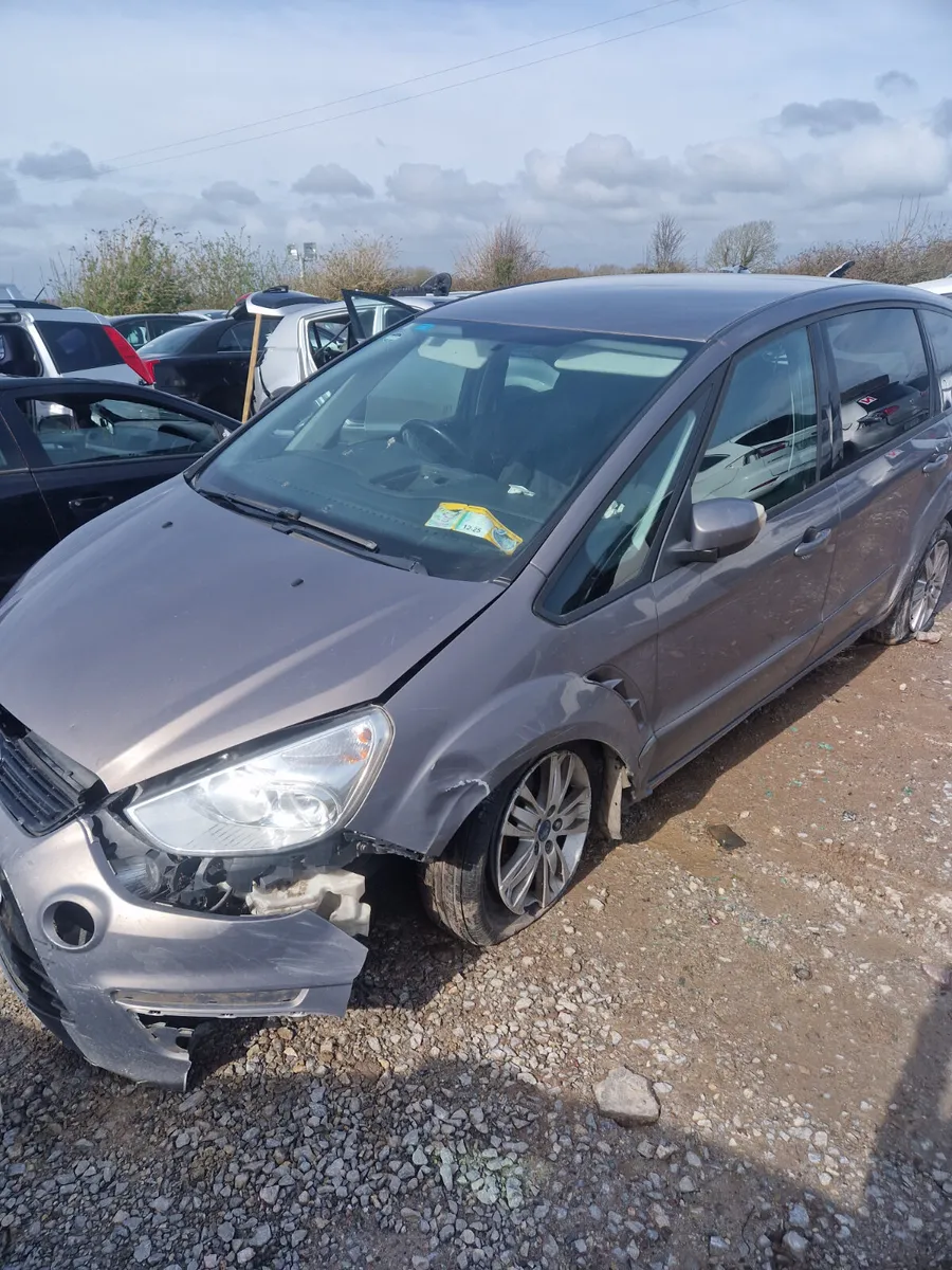 132 ford s max for breaking - Image 2