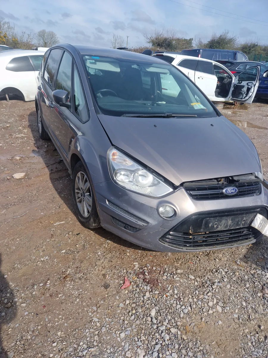 132 ford s max for breaking - Image 1