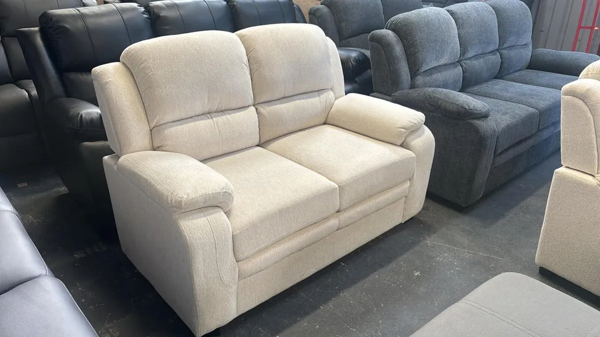 3+2 Cream & Grey Fabric Sofa Set - Image 3
