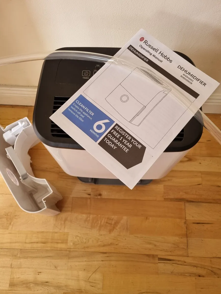 MOVING SOON Dehumidifier 20l Russell Hobbs - Image 2