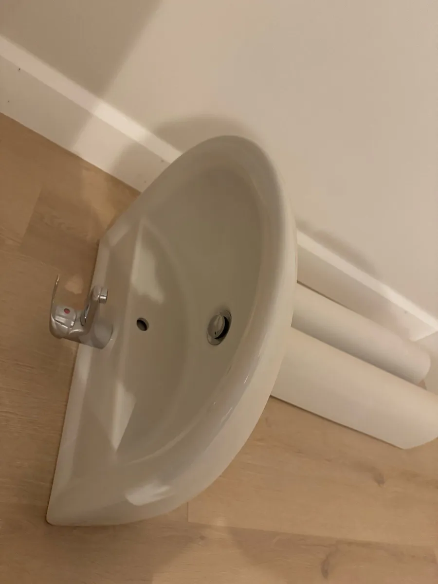 White Ceramic Armitage Shanks Sinks - Brand New - Image 2