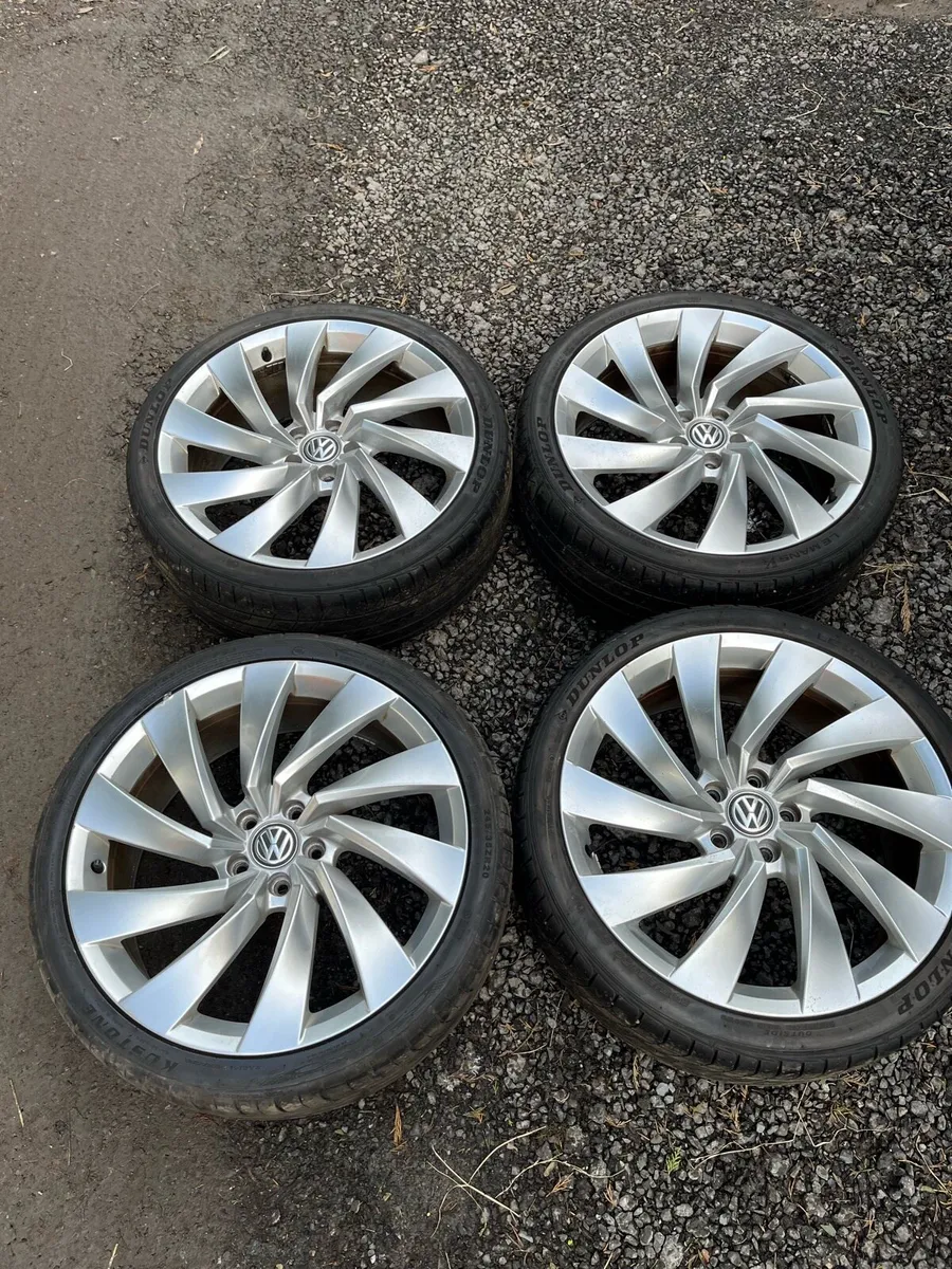20’ Genuine VW Rodario 5x112 alloy wheels - Image 1
