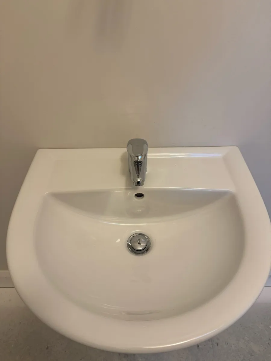 White Ceramic Armitage Shanks Sinks - Brand New - Image 1