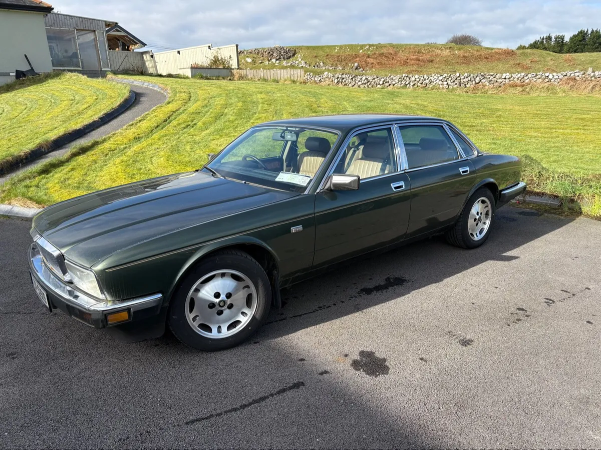 Jaguar XJ 1986 - Image 1