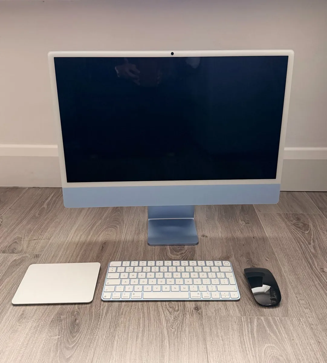 Apple iMac 24” (Blue) – M4 Chip | 24GB RAM | 1TB - Image 1