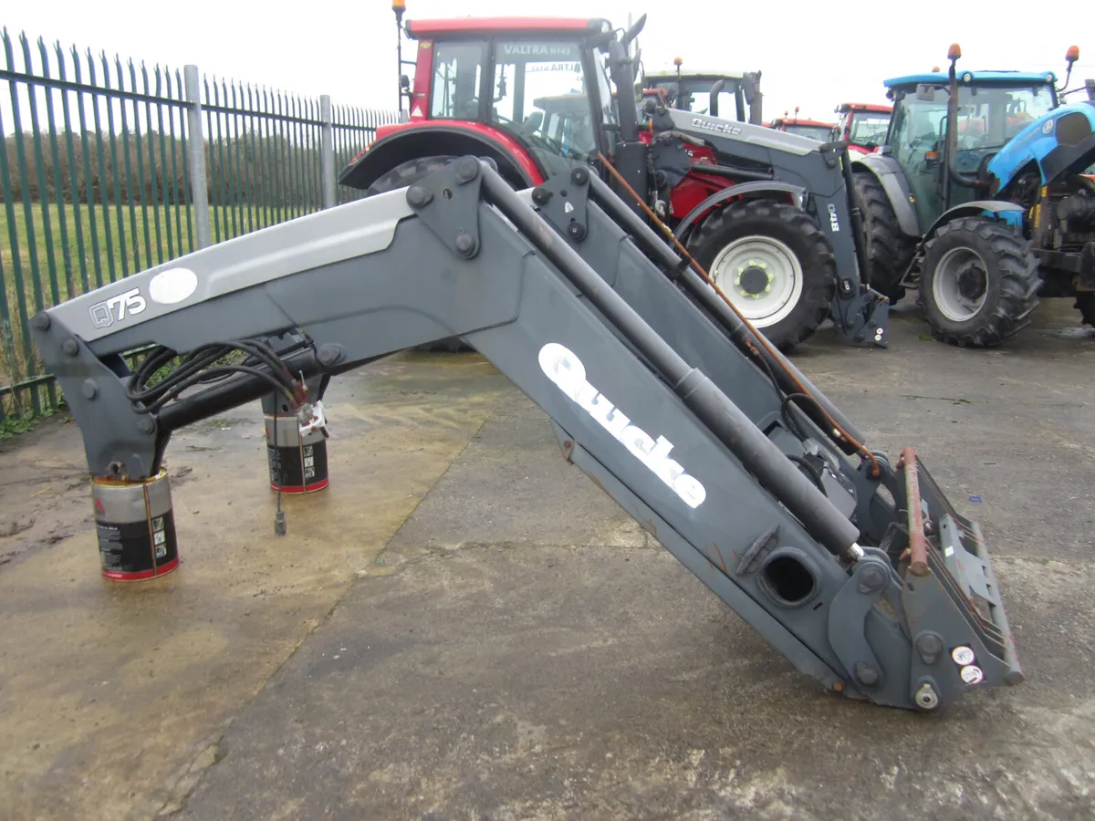 Quicke Q75 loader - Image 2