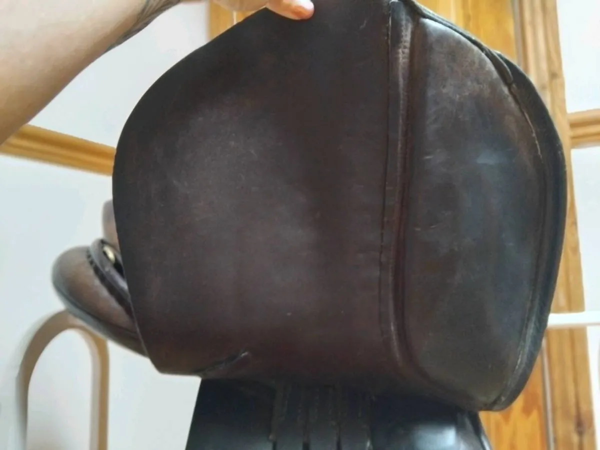 Gullet GP Crosby Saddle - Image 2