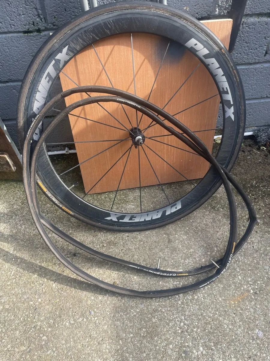 Planet X Carbon Bike Wheels Set - Image 2