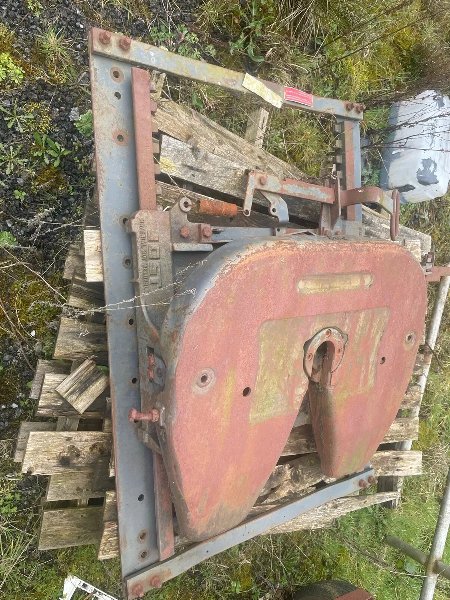 Sliding 5th wheel - Image 2