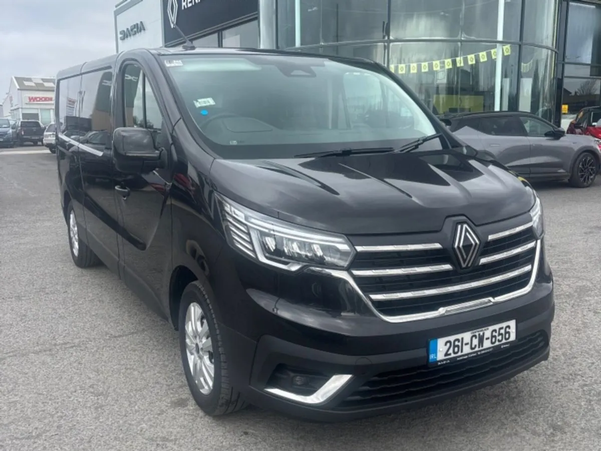 Renault Trafic 261CW656 - Image 1