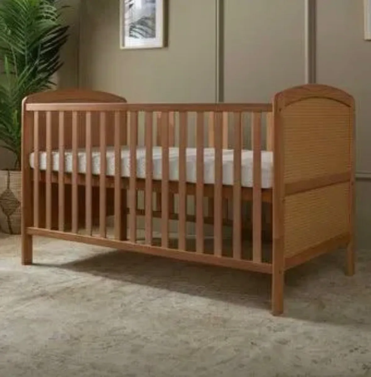 Baby cot