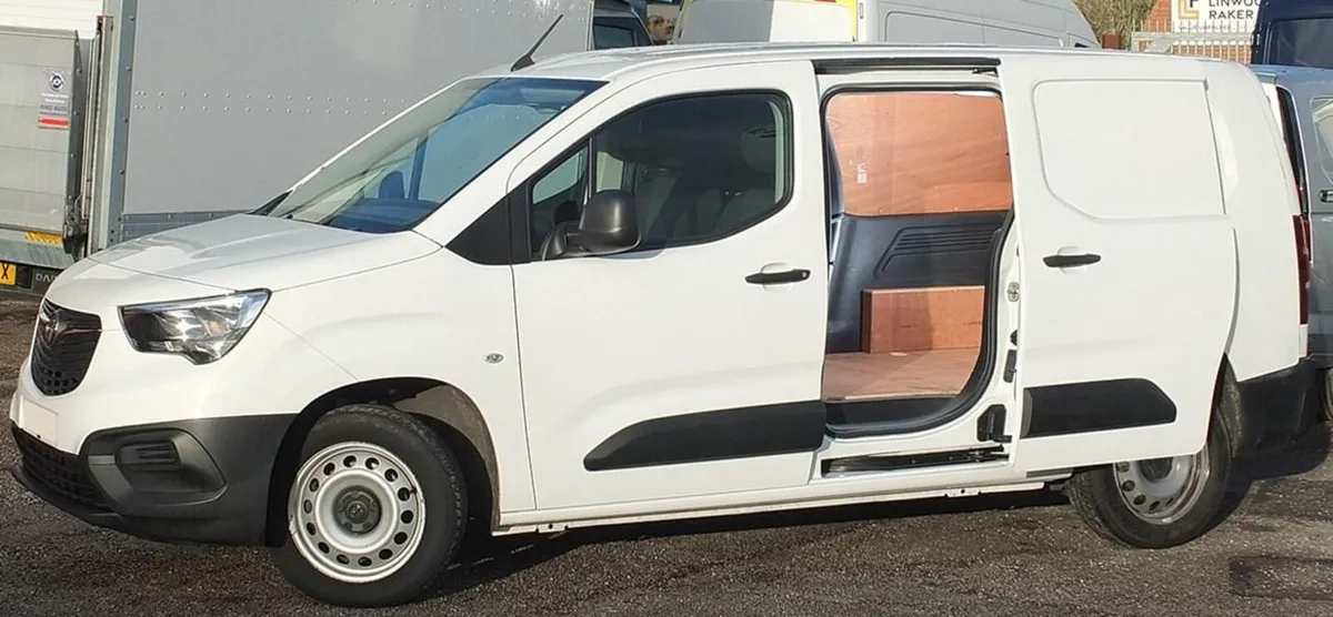 2021 Vauxhall Combo Small Panel Van - Image 1
