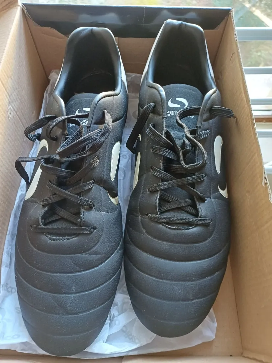 Soccer boots - Image 2