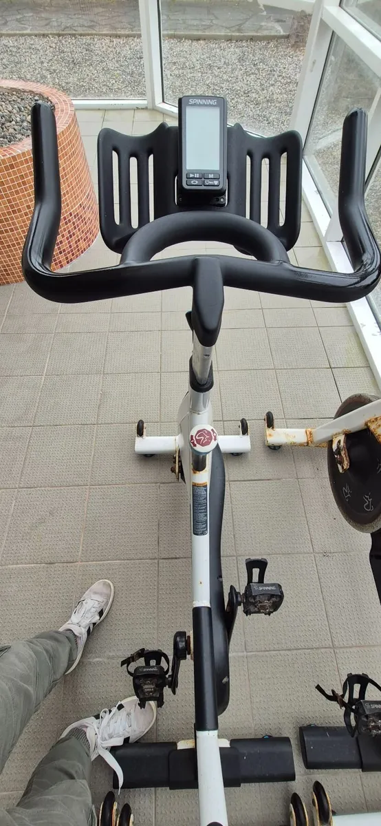 Spinning bikes for refurbishment - Image 3