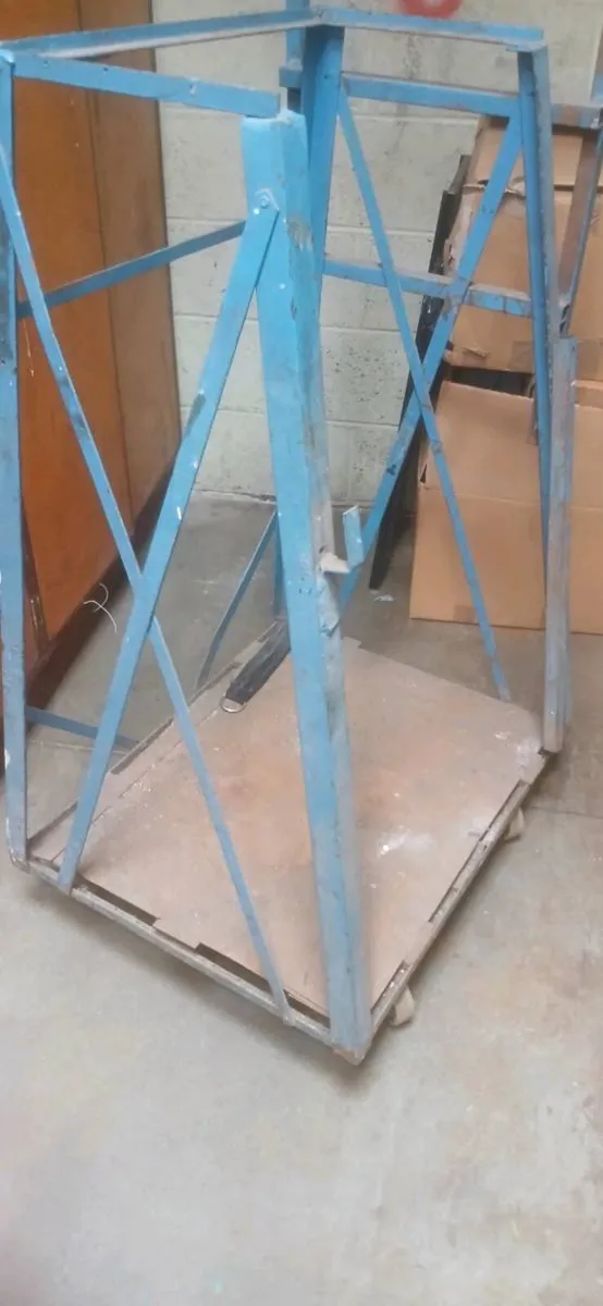 Dolly truck - Image 1