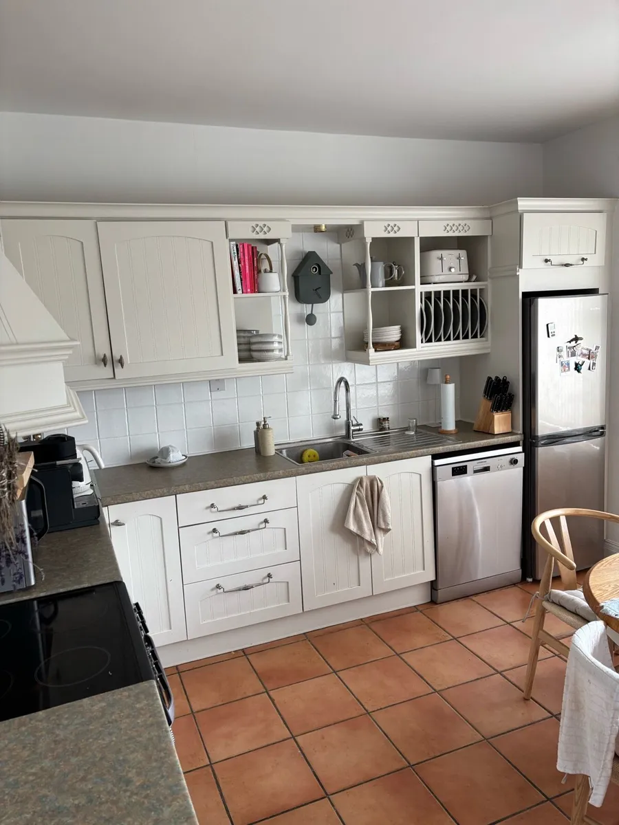 Kitchen units - Image 2