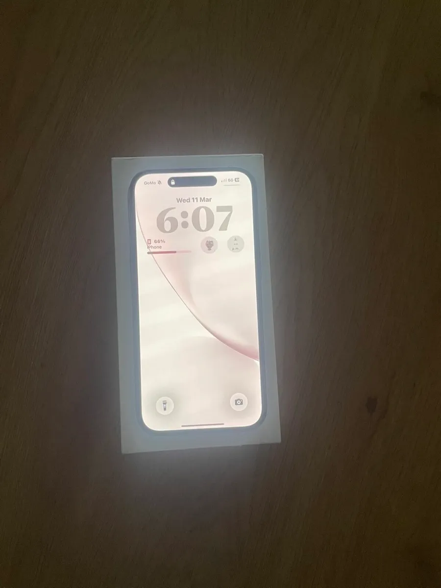 🔥 iPhone 16 – 128GB – Like New – Unlocked🔥 - Image 3