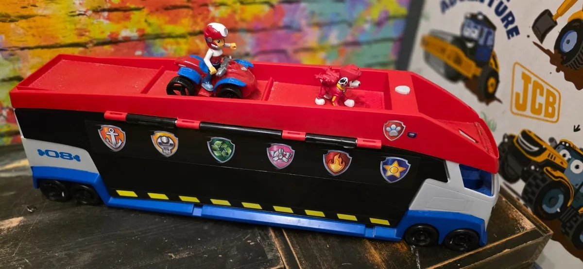 Paw Patrol - transforming Paw Patroller playset - Image 1