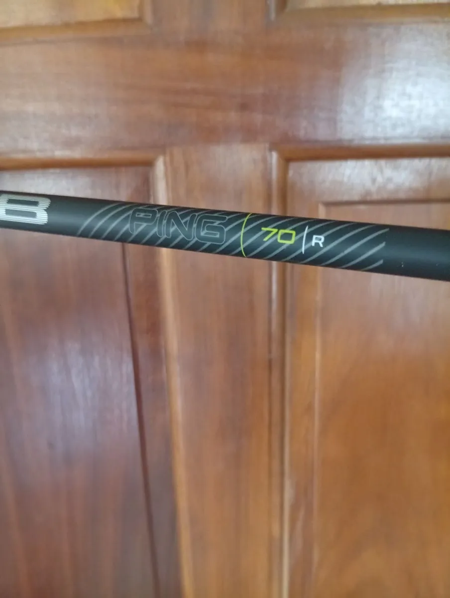 Left Handed Paradym 18degree Rescue Regular Flex - Image 2