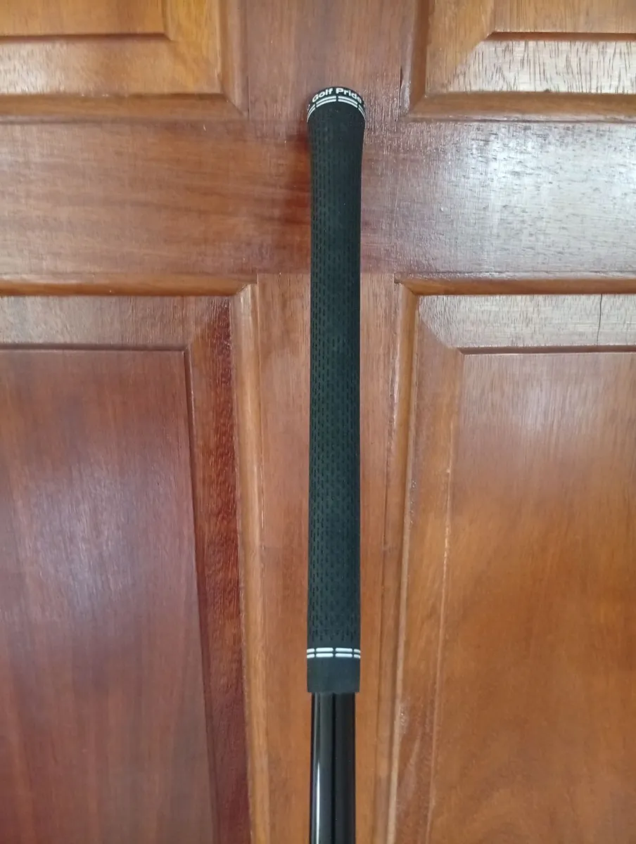 Left Handed Paradym 18degree Rescue Regular Flex - Image 4