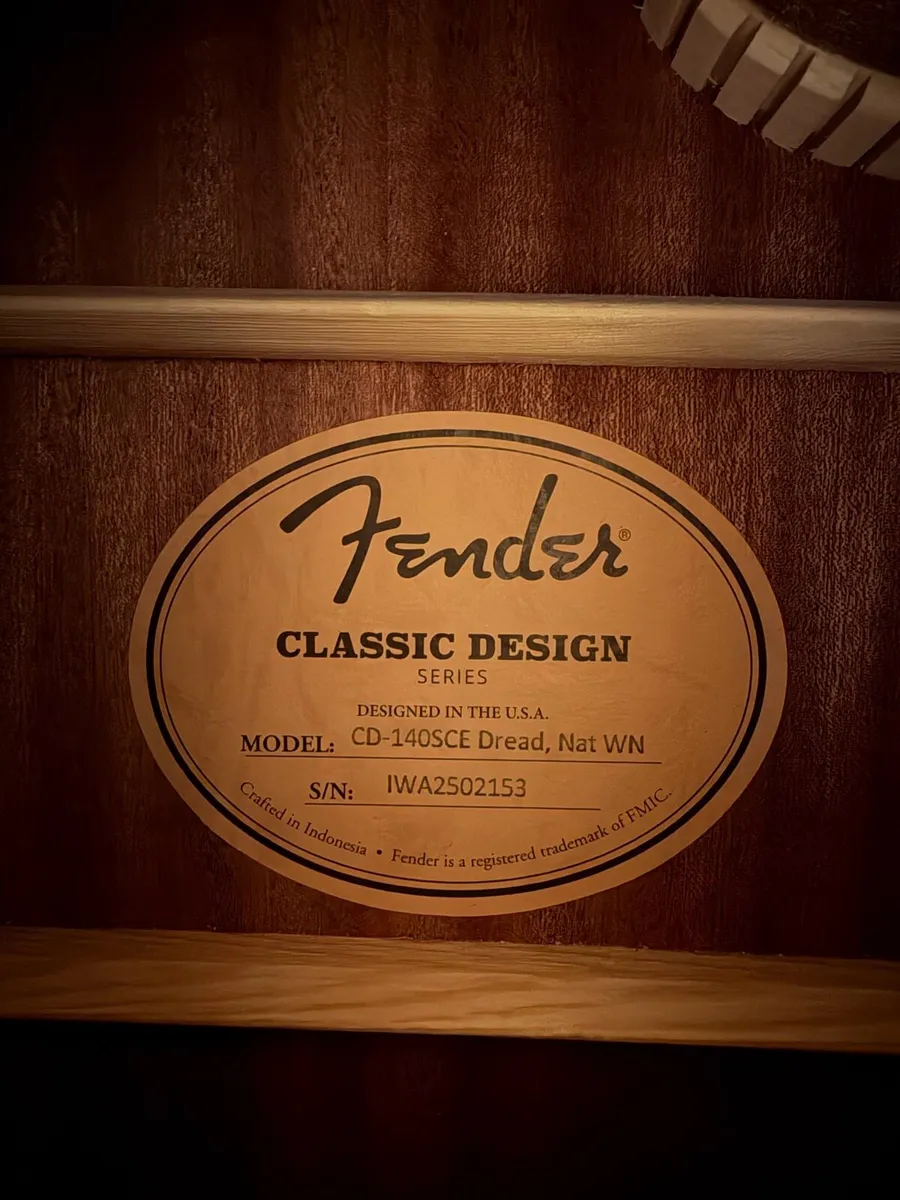 Fender CD140SCE with hard case - Image 2