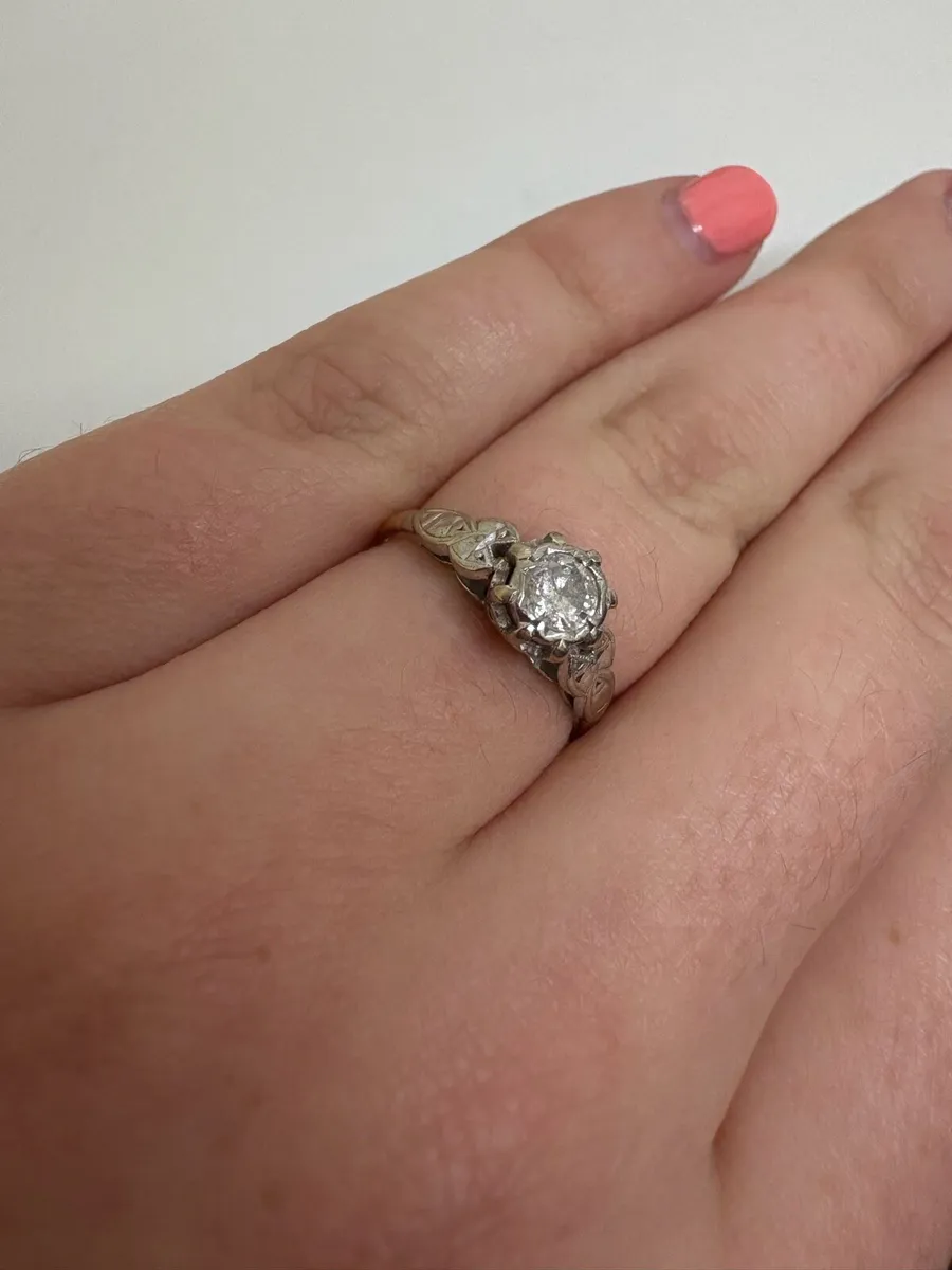 18ct Gold Ring - Image 4