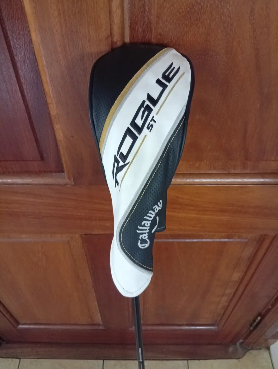 Left Handed Callaway Rogue ST Max 3 Wood Stiff - Image 1