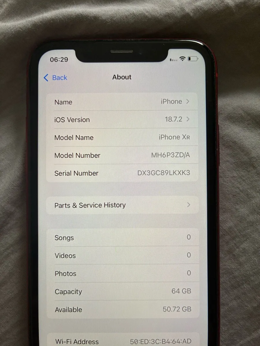 iPhone XR 64GB – Rear Camera Issue - box included - Image 3
