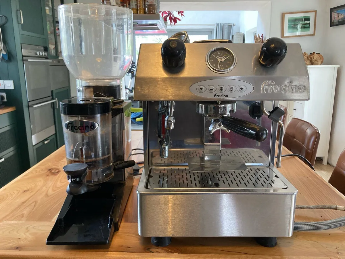 Fracino Single Group Coffee Machine with grinder