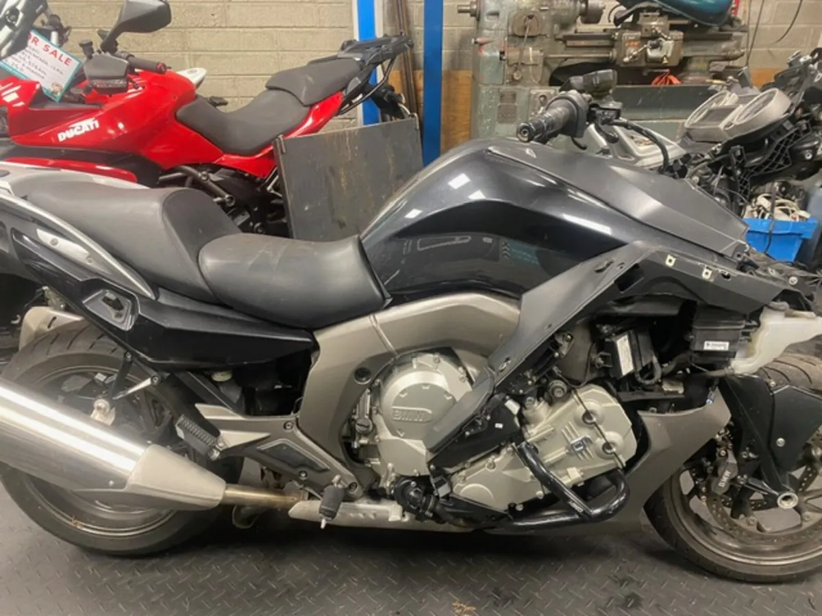 BMW K1600GT salvage - Image 1