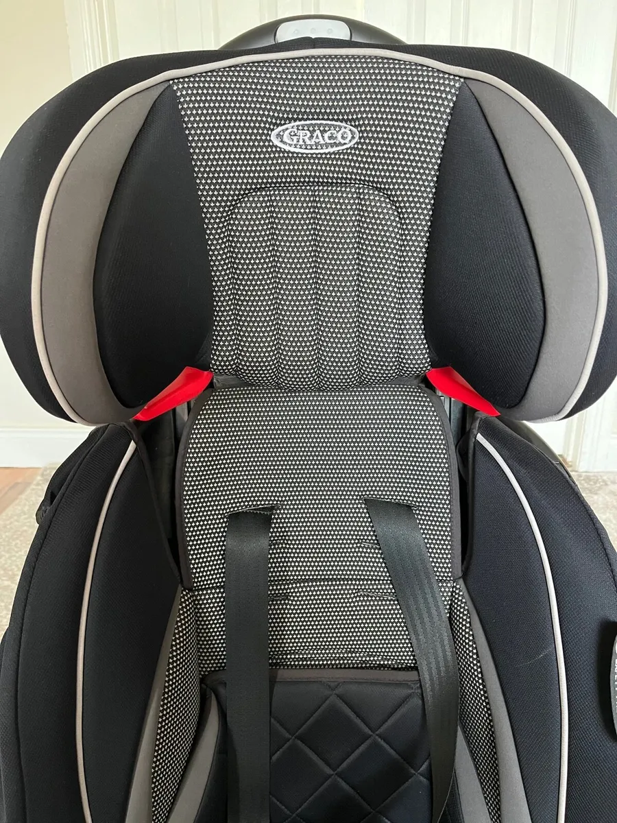 Graco Car Seat – Great Condition - Image 4