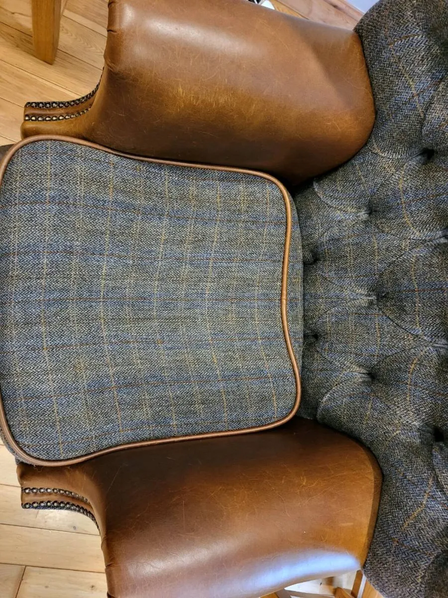 Pair of Arm chairs - Image 4