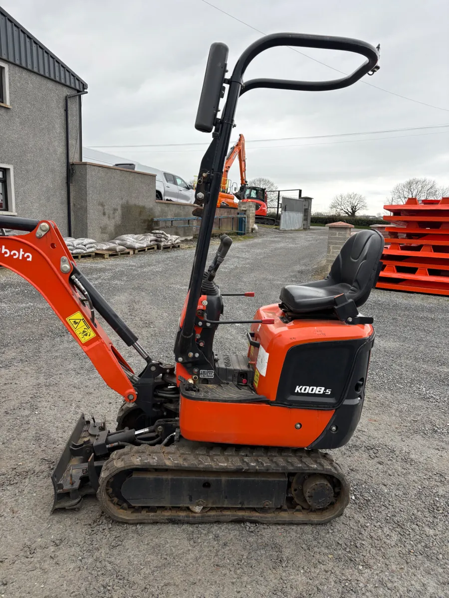 Ex Demo Kubota K008-5 ONLY 50 hours Finance Arrang - Image 2
