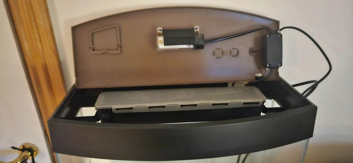 Fish tank stand - Image 4