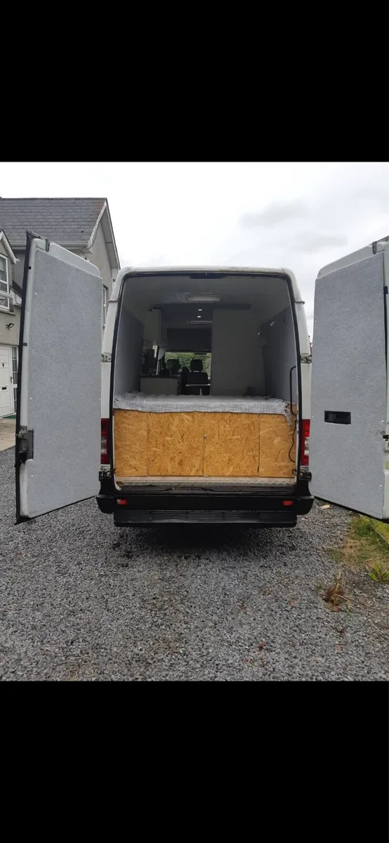 Mercedes Sprinter Camper Van - Image 4