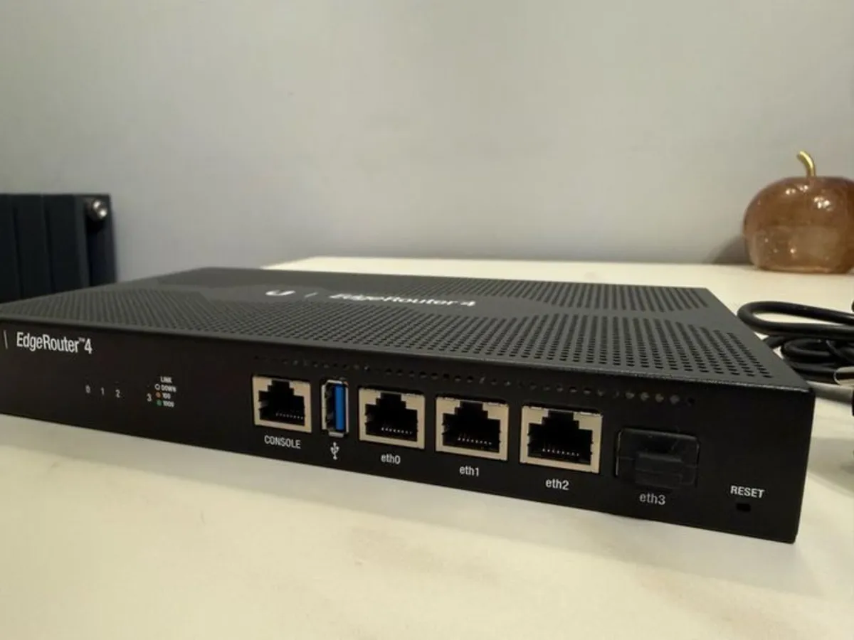 Ubiquiti EdgeRouter 4 (ER-4) - Image 3