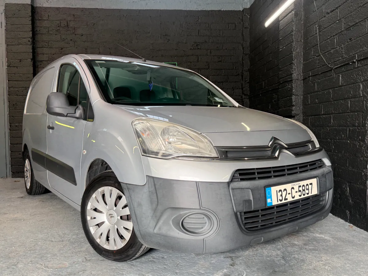 2013 Citroen Berlingo 3 Seat - Image 4