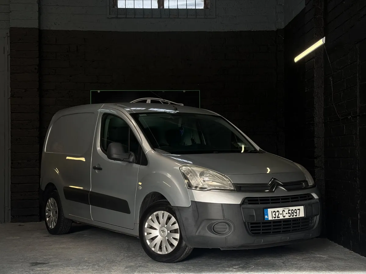 2013 Citroen Berlingo 3 Seat - Image 1