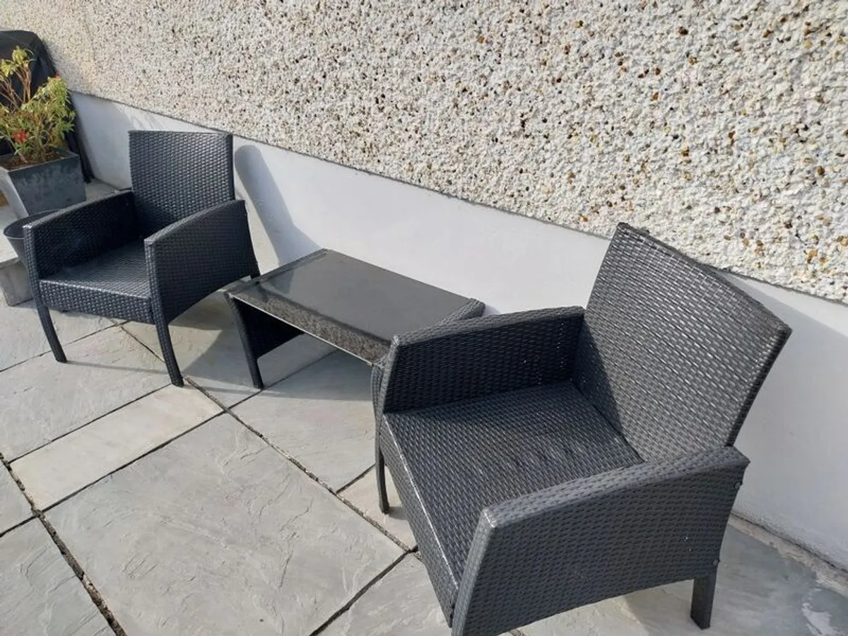 Garden Furniture - Image 4