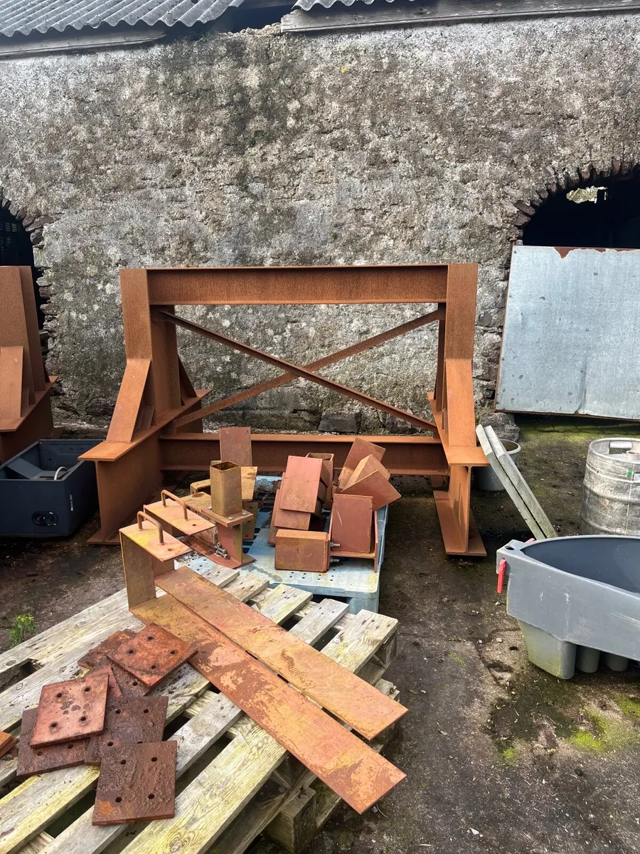 Steel tank stands - Image 2