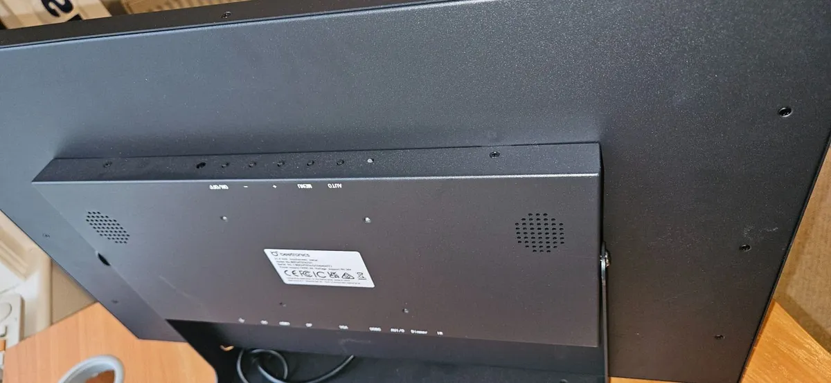 Beetronics 24 inch touch scree - Image 3