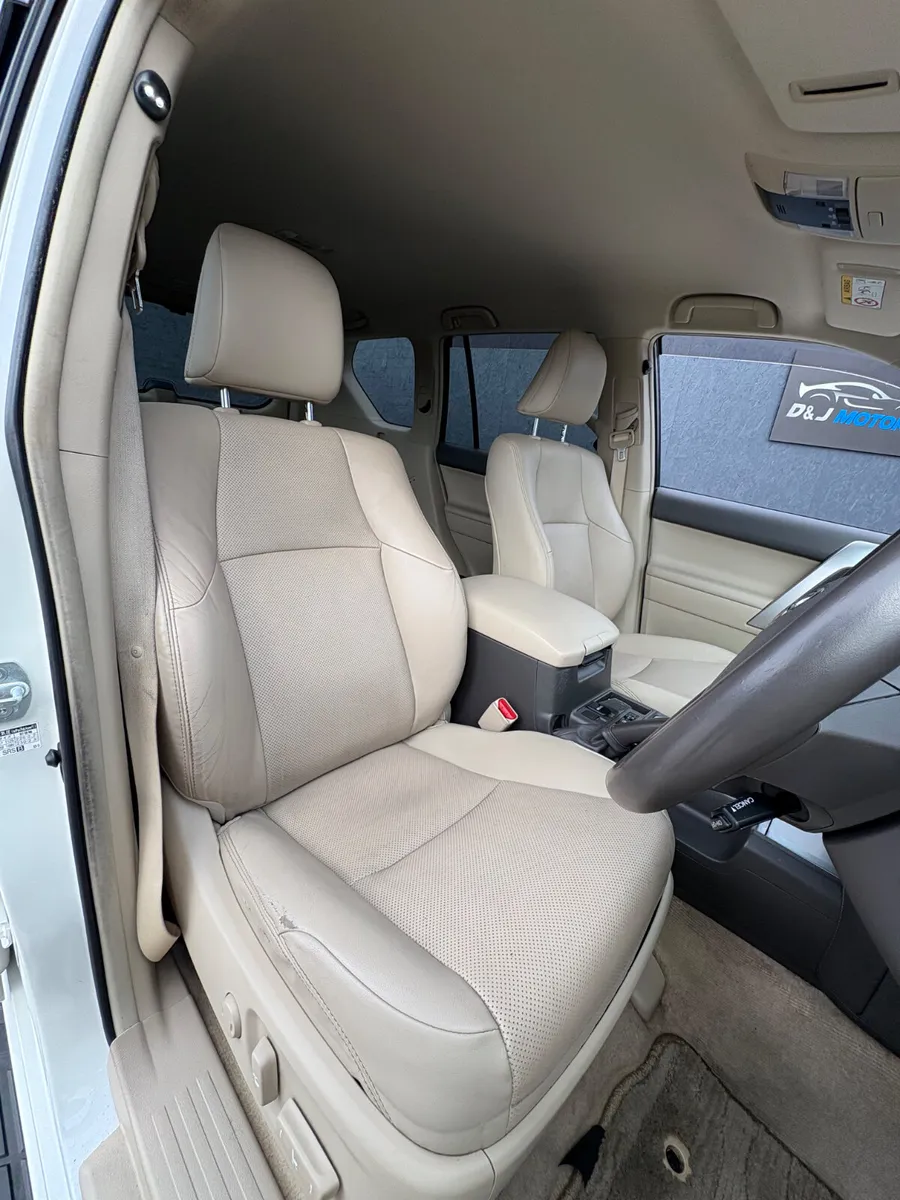 Toyota Landcruiser TX 2.8 Automatic 2 Seater 2020 - Image 3