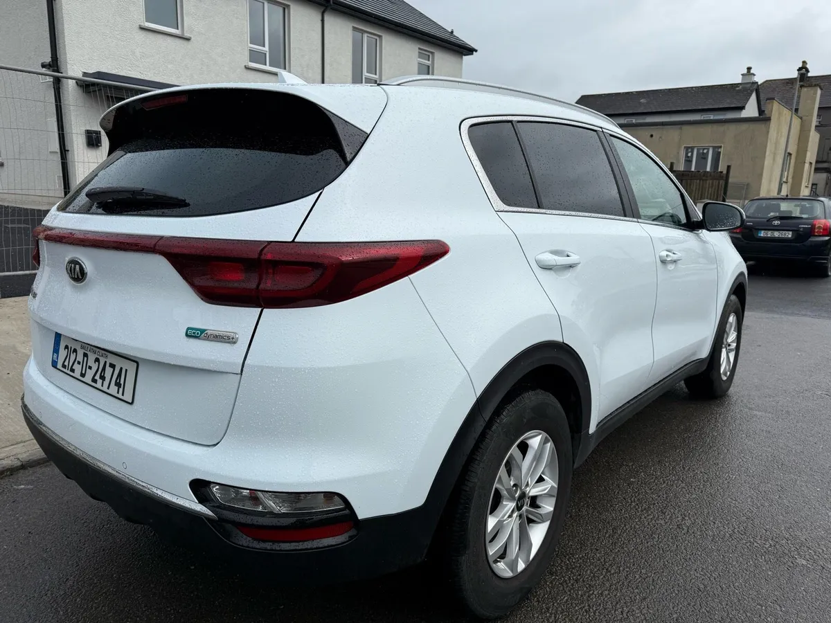 2021 KIA Sportage Diesel Hybrid New Test - Image 4