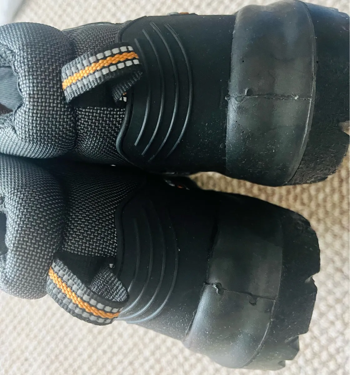 New safety boots - Image 2