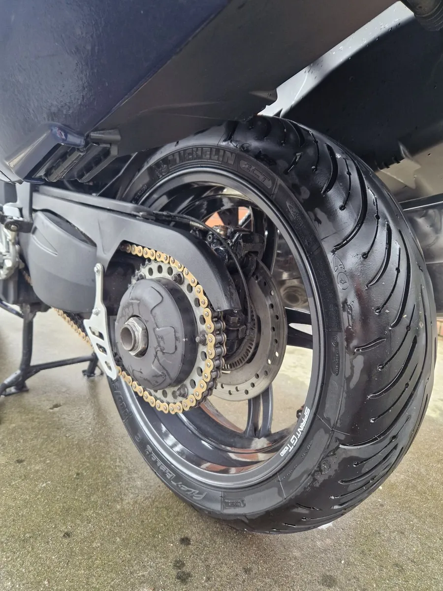 Triumph Sprint 2011 GT 1050 - Image 4