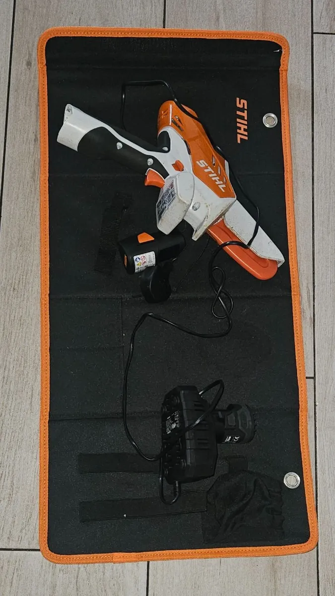 Stihl Cordless Pruner - Image 2