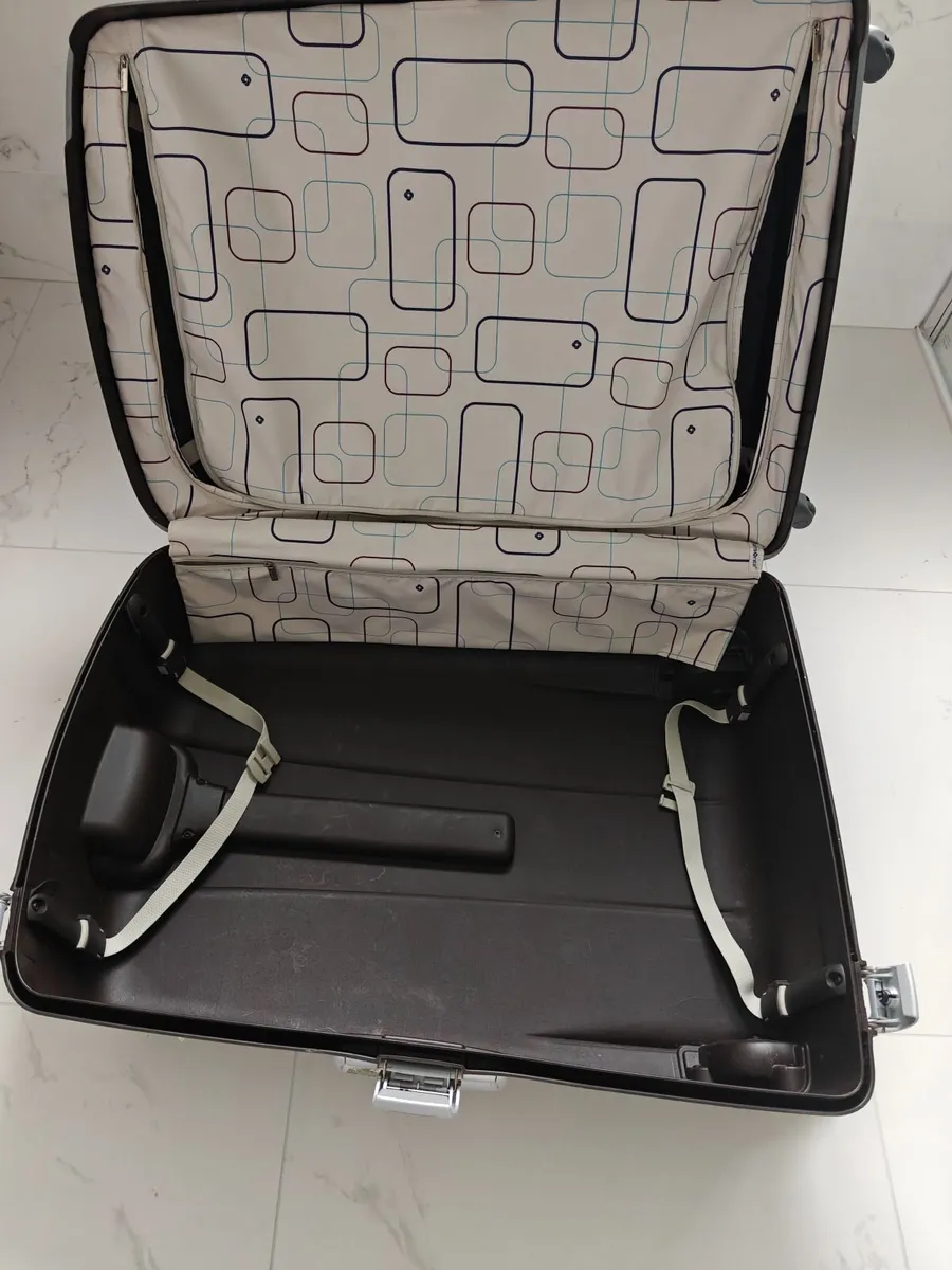 Large Samsonite suitcase (80 cm x 50 cm x 30 cm) - Image 4