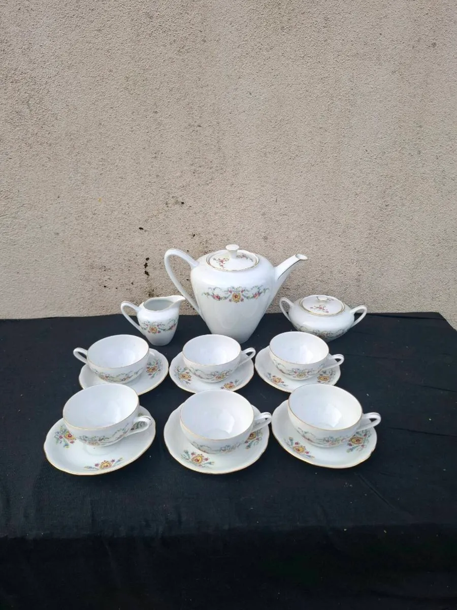 China floral tea set - Image 1
