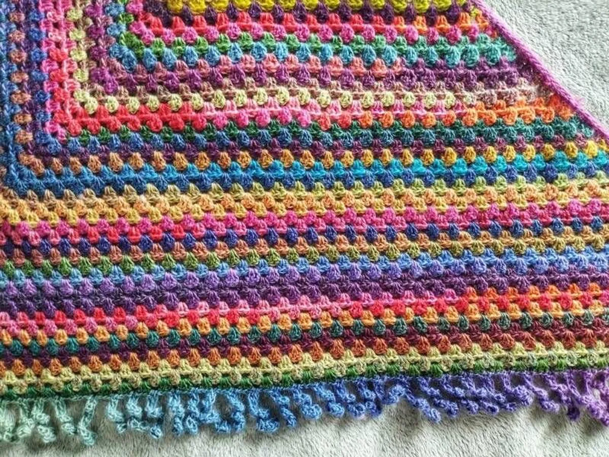 Hand crocheted triangle 100% wool shawl - Image 3