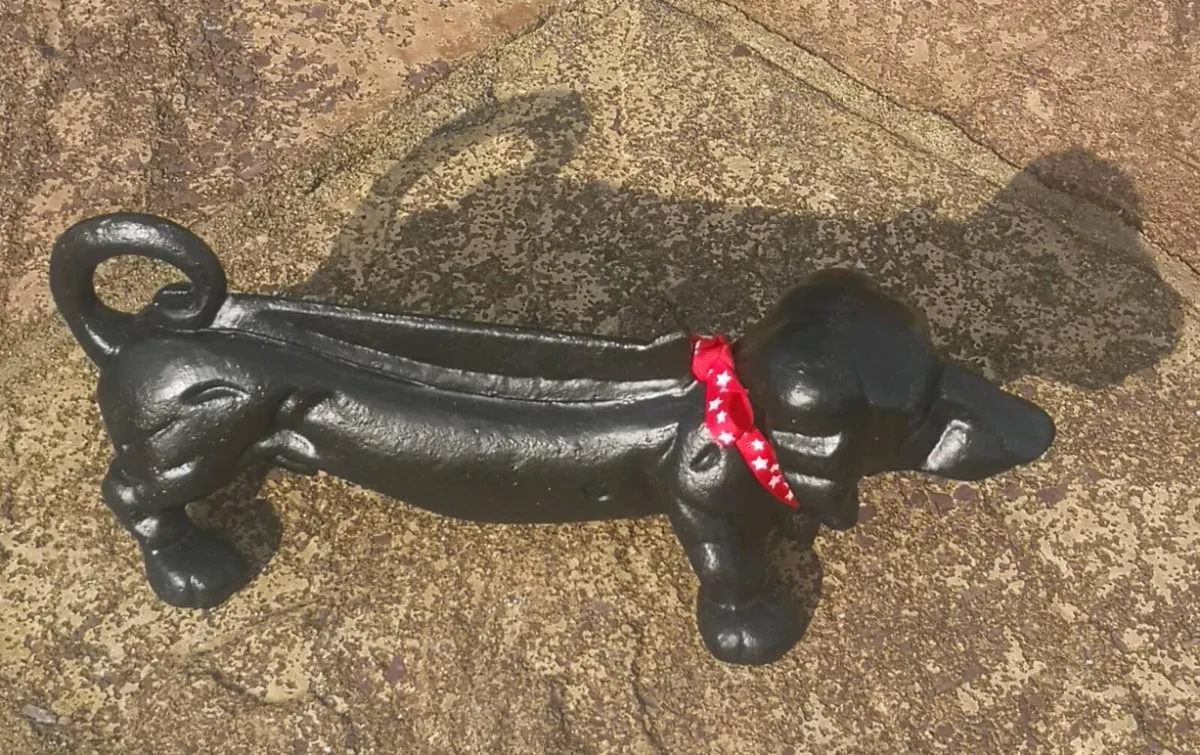 Vintage Cast Iron Daschund Boot Scraper - Image 1